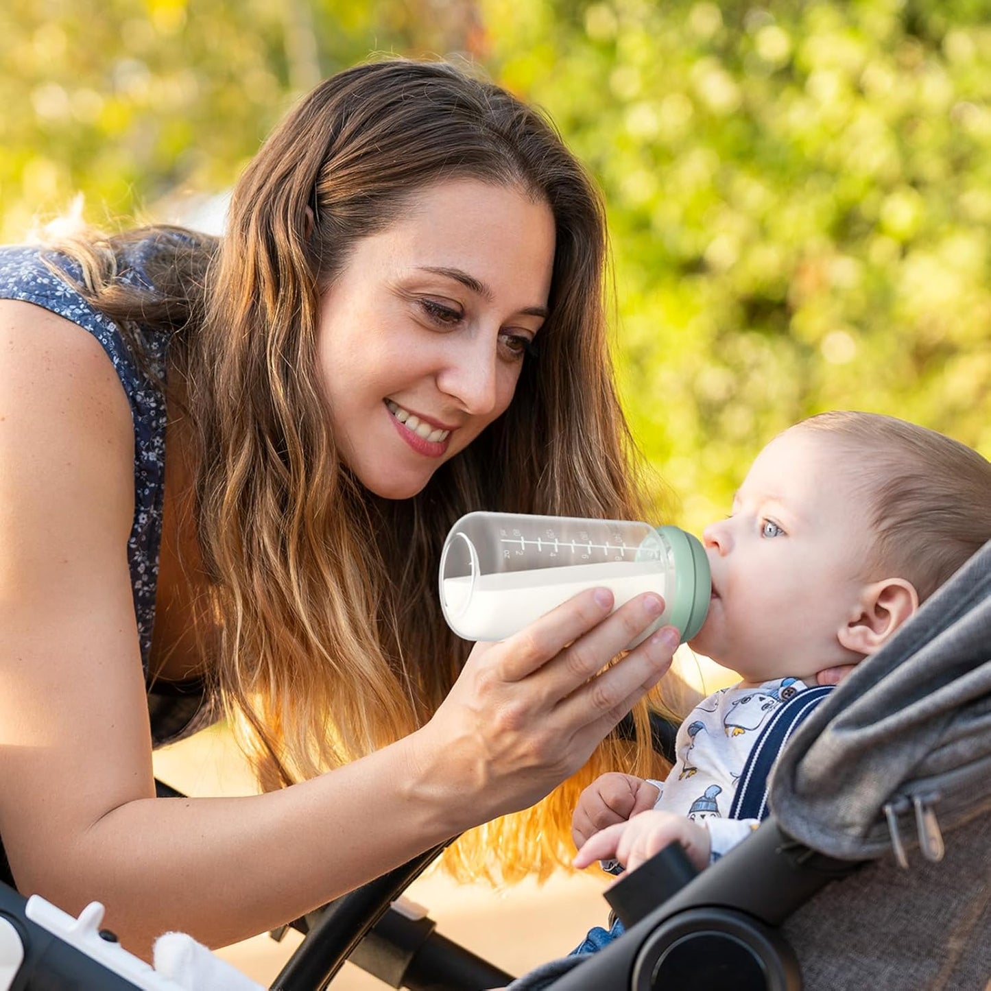 Momcozy Breastfeeding Access Natural Baby Bottle, 11oz Wide-Neck Breast Milk Container*4 Green