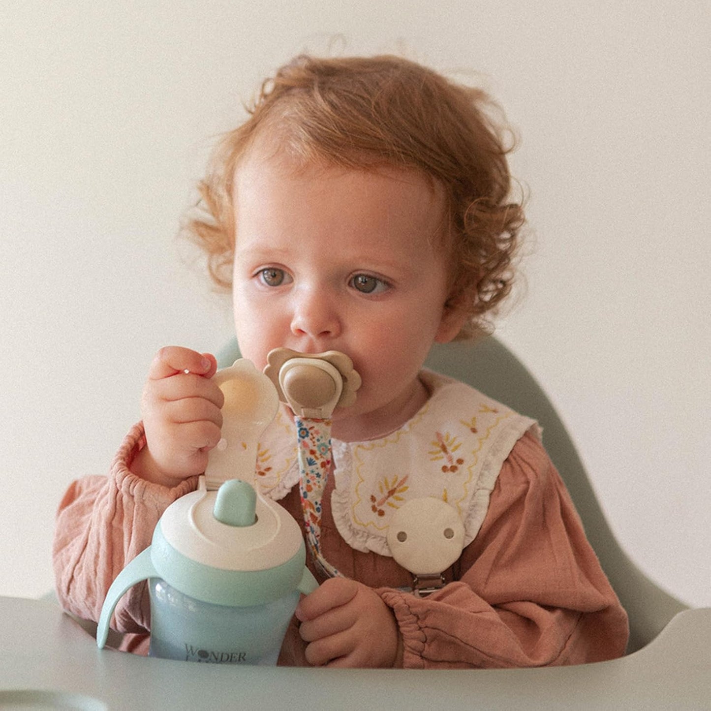 Suavinex Wonderland Learning Cup with Anti-Spill Spout & Removable Handles (6-18 Months) - Suavinex baby product