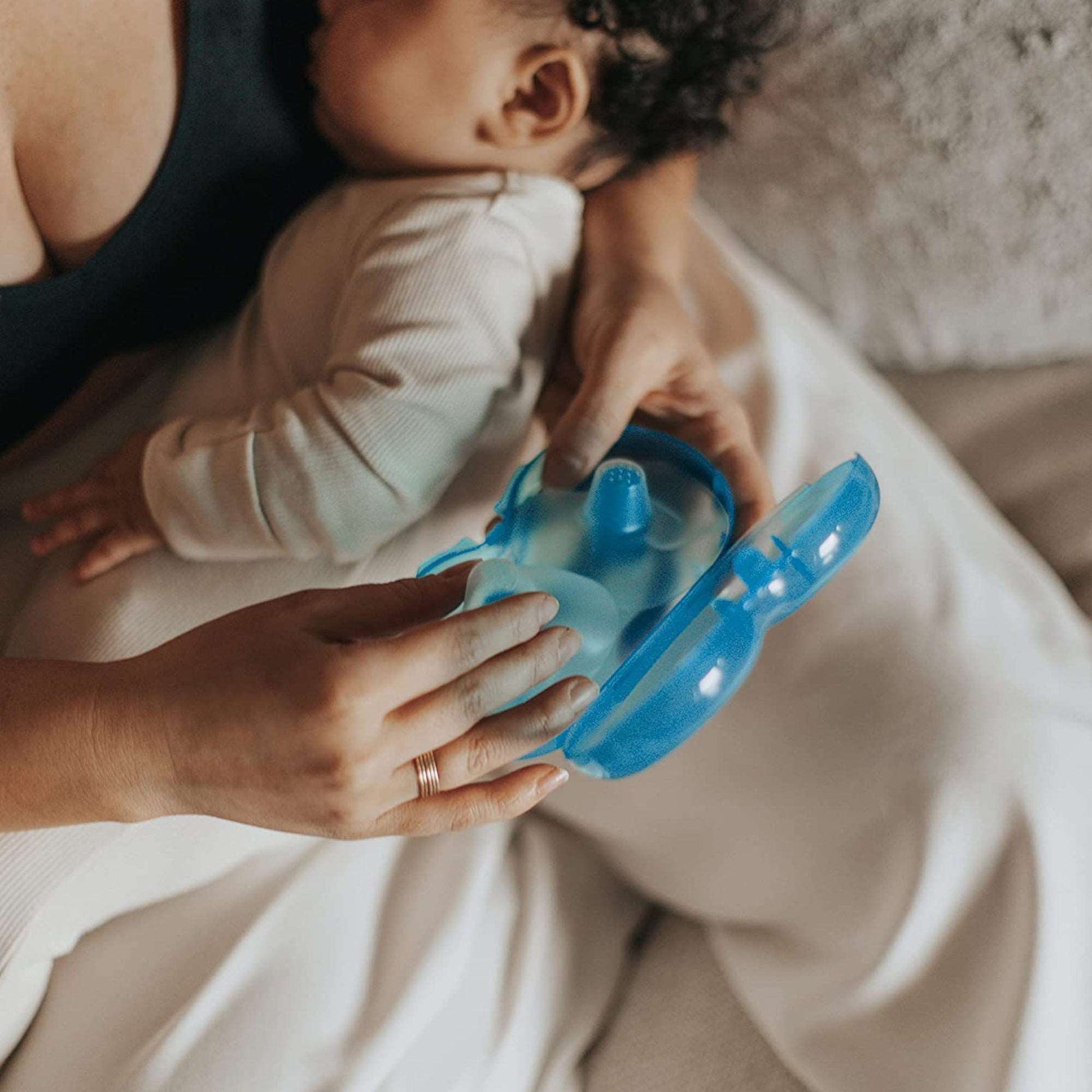 Dr. Brown Nipple Shields 2-Pack with Sterilizer Case || Size-2 || 9months to 24months - Toys4All.in