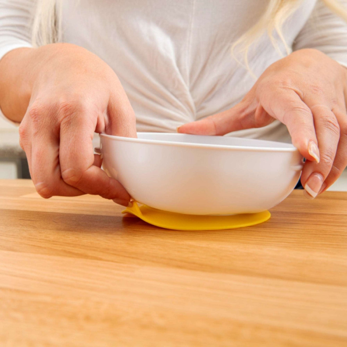 Dr. Brown No-Slip Suction Bowls || Pack of 2 || Color-Blue & Yellow || Used for 4months to 24months