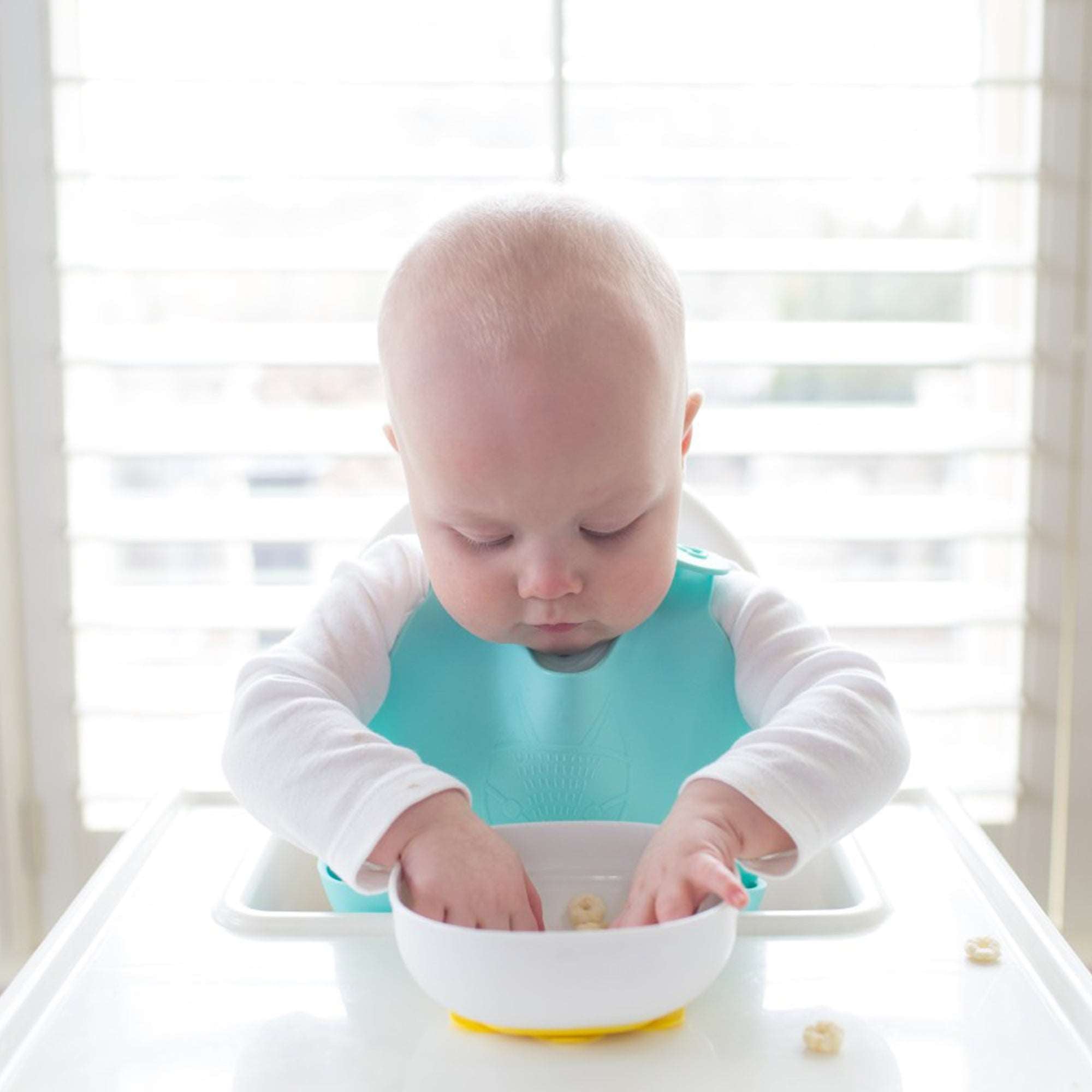 Dr. Brown No-Slip Suction Bowls || Pack of 2 || Color-Blue & Yellow || Used for 4months to 24months